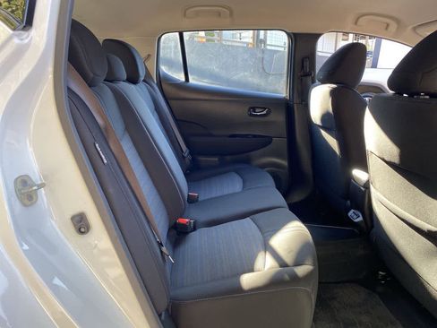 Used 2023 Nissan Leaf SV Plus FWD image 19