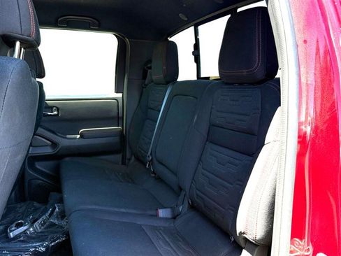 Used 2023 Nissan Frontier PRO-4X w/ Pro Convenience Package AWD/4WD image 13