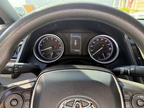 Used 2021 Toyota Camry LE FWD image 18