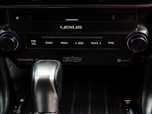 Used 2023 Lexus GX 460 Luxury image 25