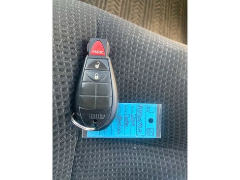 Used 2019 Dodge Grand Caravan SXT w/ Quick Order Package 29G SXT image 32