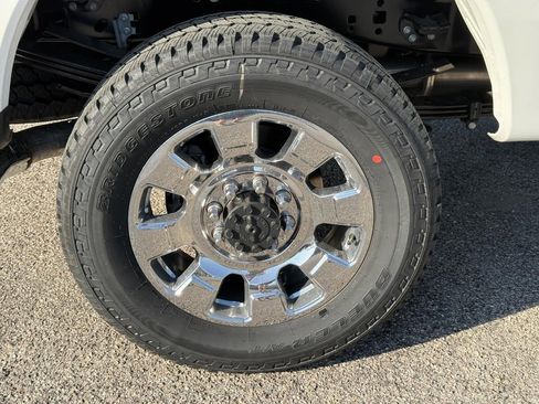 New 2026 Ford F350 Lariat w/ Lariat Premium Package AWD/4WD image 4