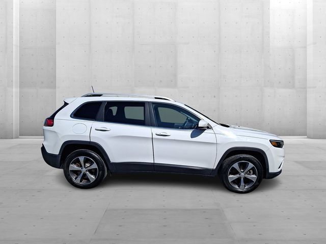 Used 2019 Jeep Cherokee Limited AWD/4WD image 7