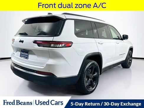 Used 2024 Jeep Grand Cherokee L Laredo AWD/4WD image 9