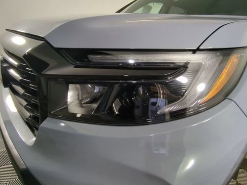 Used 2024 Honda Passport Black Edition image 44