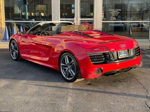 Used 2014 Audi R8 V10 w/ Full Leather Package image 35