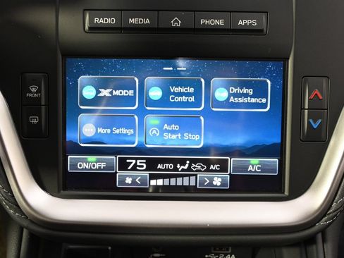 Used 2024 Subaru Outback AWD/4WD image 29