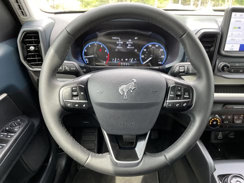 Used 2024 Ford Bronco Sport Heritage w/ Heritage Convenience Package AWD/4WD image 15