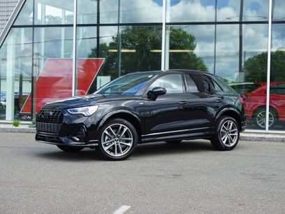 Certified 2025 Audi Q3 2.0T Premium w/ Convenience Package