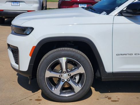 New 2026 Jeep Grand Cherokee L Limited RWD image 6