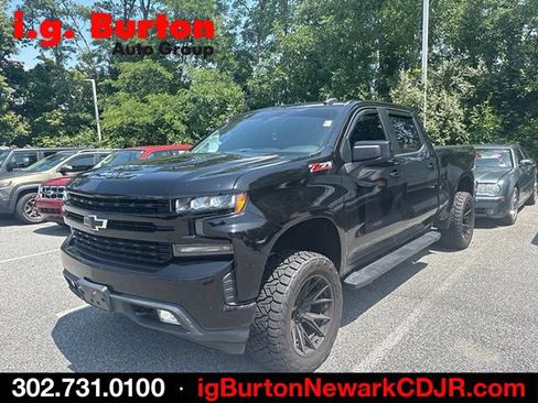 Used 2019 Chevrolet Silverado 1500 RST w/ All-Star Edition AWD/4WD image 2