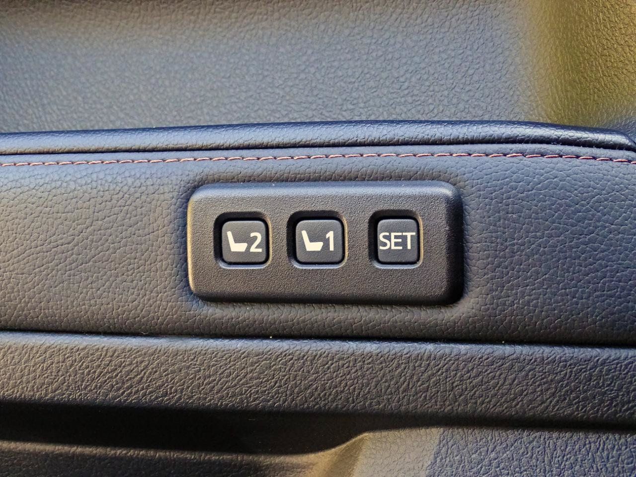 Used 2021 Toyota 4Runner Limited AWD/4WD image 30