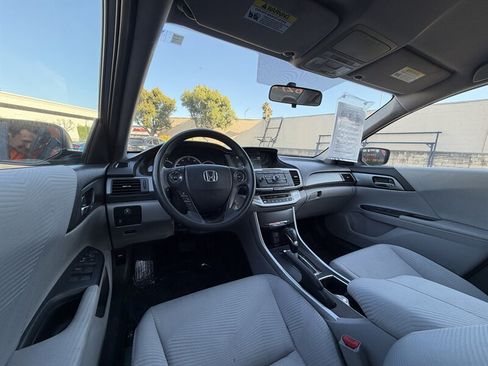 Used 2015 Honda Accord LX image 30