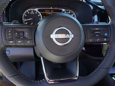 Certified 2025 Nissan Pathfinder Rock Creek image 16