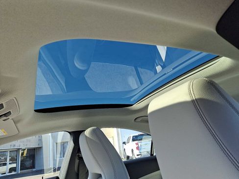 Used 2019 Mercedes-Benz CLA 250 4MATIC image 14