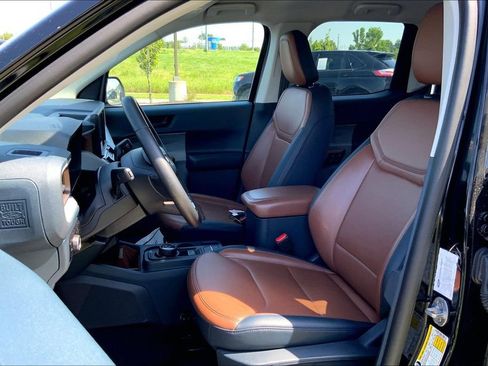 Used 2023 Ford Maverick Lariat w/ Lariat Luxury Package AWD/4WD image 8