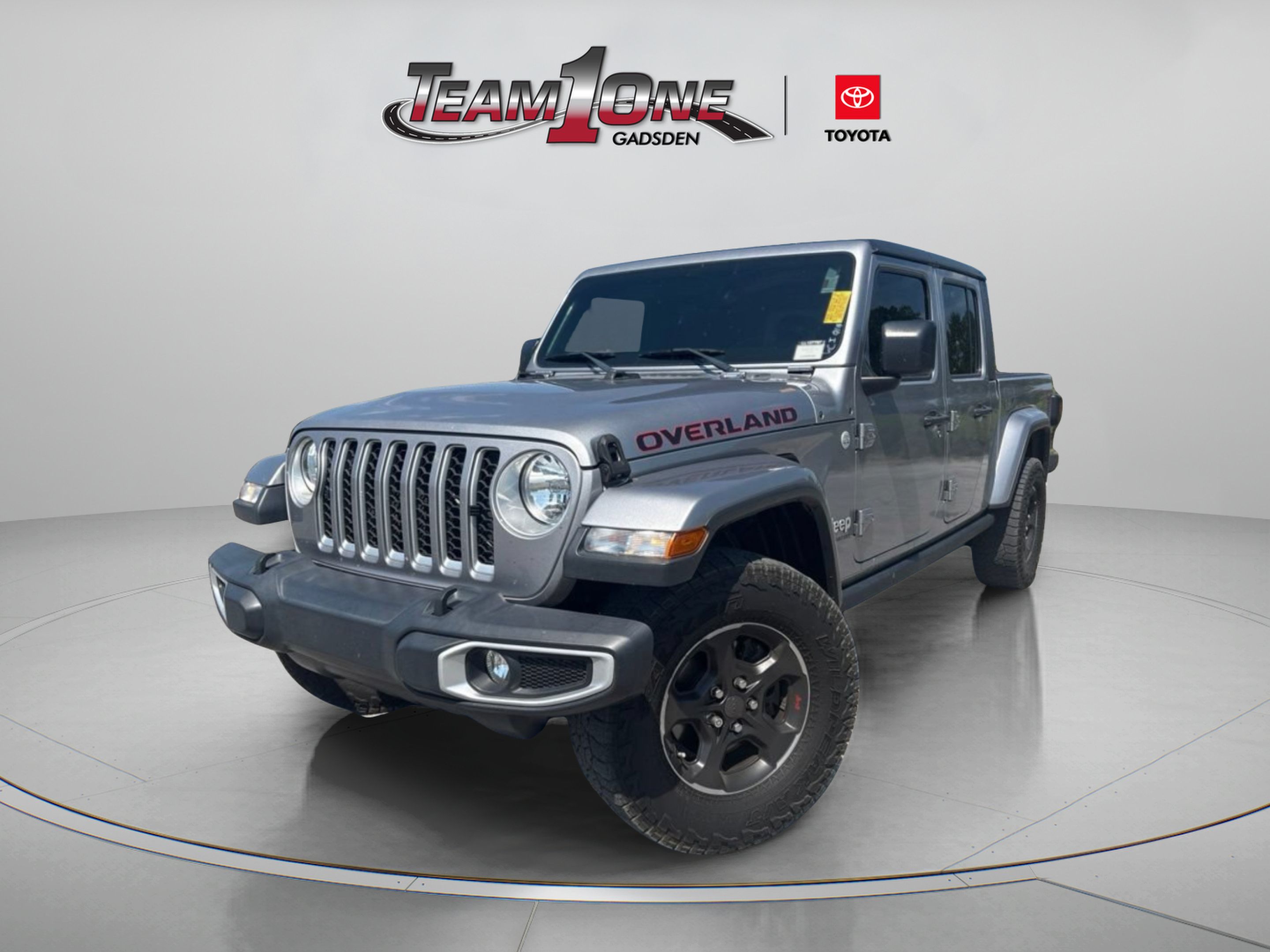 Used 2020 Jeep Gladiator Overland AWD/4WD image 4