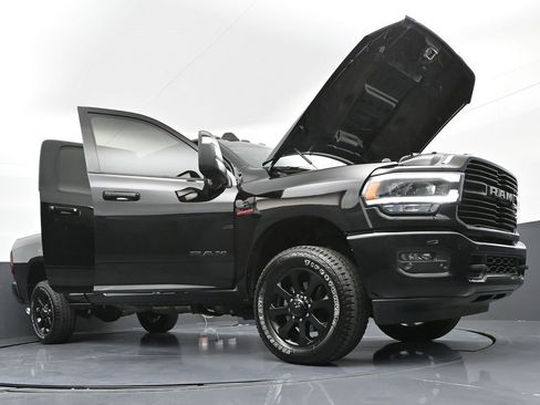 Used 2024 RAM 3500 Laramie w/ Night Edition image 43