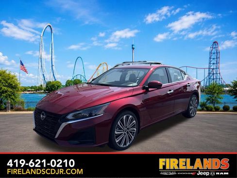 Used 2023 Nissan Altima 2.5 SL AWD/4WD image 1
