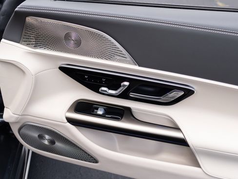 Used 2025 Mercedes-Benz AMG GT 63 image 55