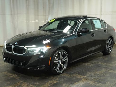 Used 2024 BMW 330i xDrive Sedan w/ Convenience Package AWD/4WD image 2