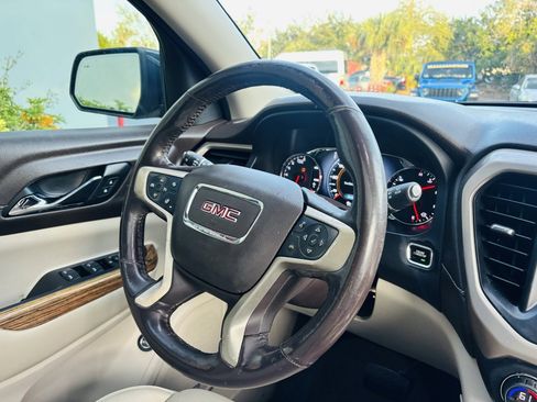 Used 2019 GMC Acadia Denali w/ Technology Package image 19