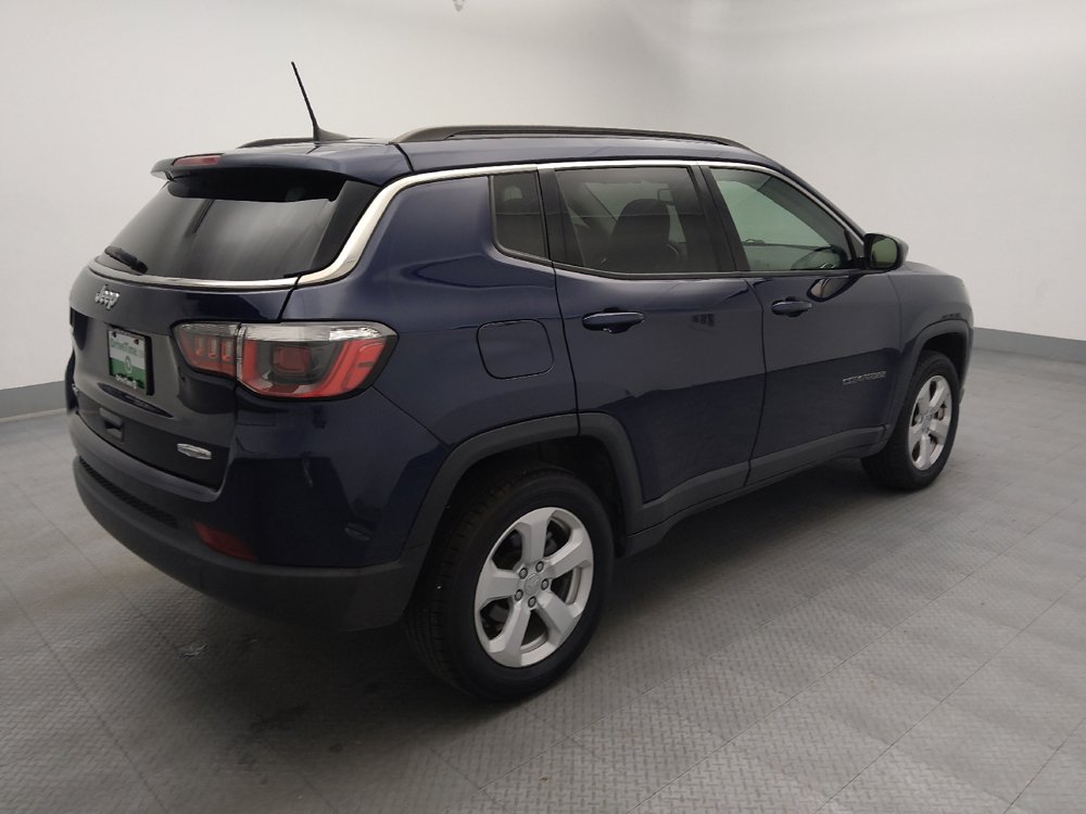 Used 2018 Jeep Compass Latitude w/ Popular Equipment Group AWD/4WD image 10