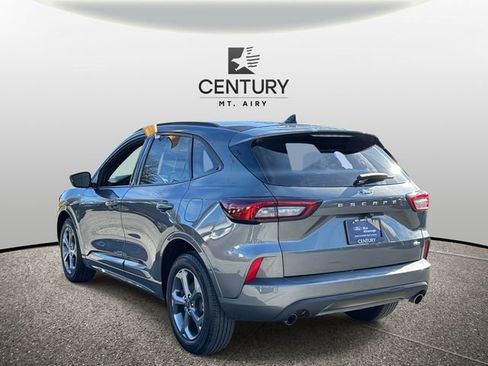 Certified 2024 Ford Escape ST-Line w/ Equipment Group 301A image 4