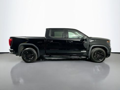 Used 2022 GMC Sierra 1500 Elevation w/ Elevation Premium Package image 5
