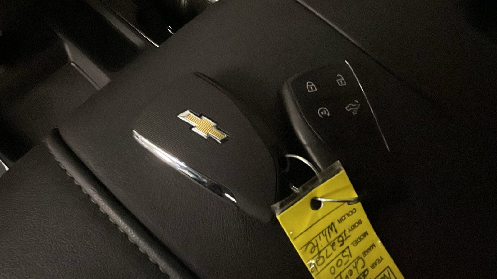 Used 2026 Chevrolet Silverado 1500 LT Trail Boss w/ LPO, Dark Essentials Package AWD/4WD image 24
