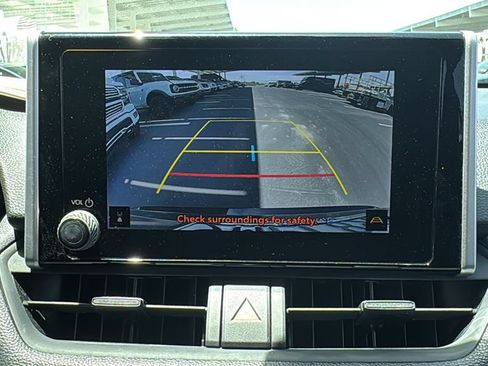 Used 2024 Toyota RAV4 SE w/ Weather & Moonroof Package AWD/4WD image 17