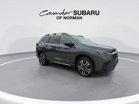 Used 2026 Subaru Ascent Limited AWD/4WD image 2