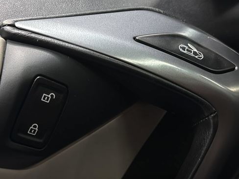 Used 2015 BMW i8 AWD/4WD image 16
