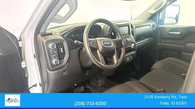 Used 2023 GMC Sierra 1500 Pro w/ Pro Value Package AWD/4WD image 10