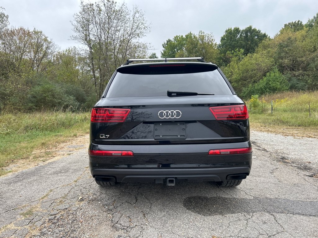 Used 2019 Audi Q7 3.0T Prestige w/ Prestige Package AWD/4WD image 4