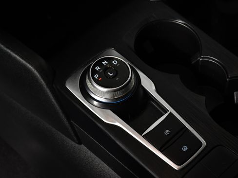 Used 2022 Ford Escape SEL w/ Technology Package image 16