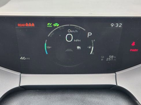 New 2026 Toyota Prius Plug-In Hybrid FWD image 13