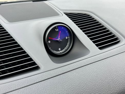 Used 2021 Porsche Cayenne S image 27