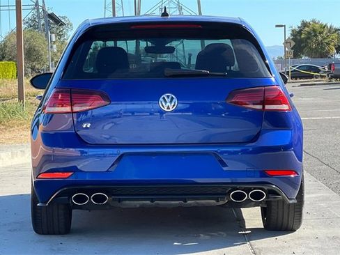 Used 2019 Volkswagen Golf R 4-Door image 5