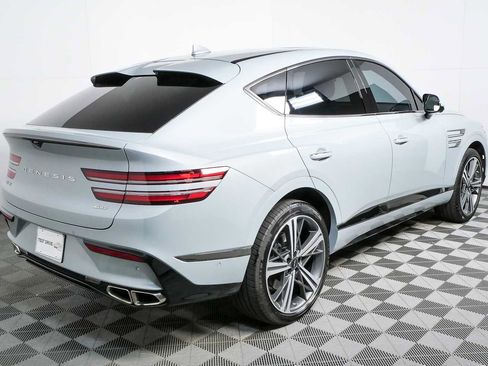 Used 2025 Genesis GV80 3.5T e-SC AWD/4WD image 3