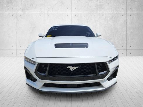 Used 2024 Ford Mustang GT Premium RWD image 3