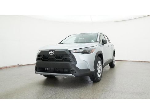 New 2026 Toyota Corolla Cross L FWD image 33