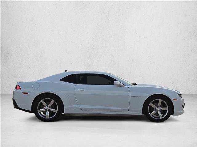 Used 2015 Chevrolet Camaro LT w/ 1LT Preferred Package RWD image 4