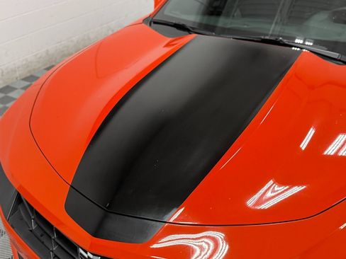 Used 2019 Chevrolet Camaro LT w/ RS Package RWD image 9