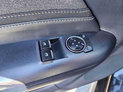 Used 2024 Ford Mustang Coupe image 28