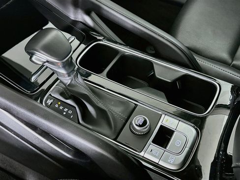 Used 2025 Kia Telluride S FWD image 25