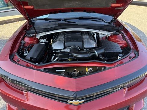 Used 2015 Chevrolet Camaro SS image 35