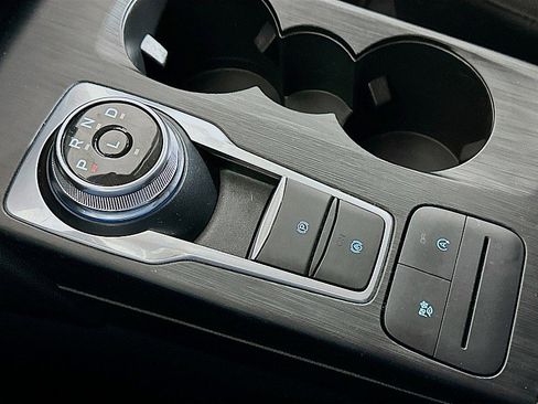 Used 2023 Ford Escape Active image 17