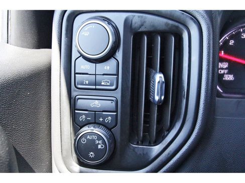 Used 2022 Chevrolet Silverado 1500 Custom image 19