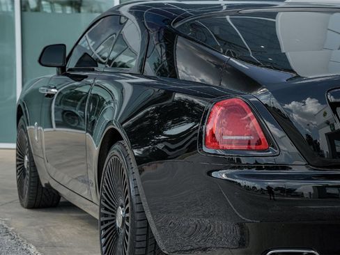 Certified 2020 Rolls-Royce Wraith image 13